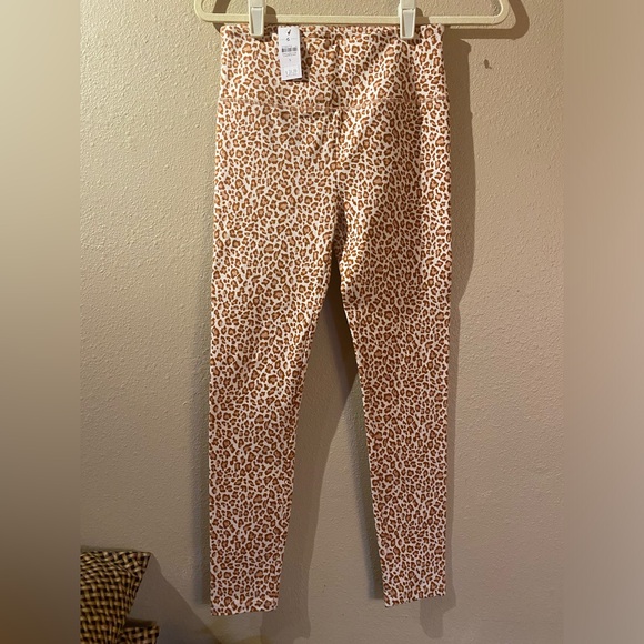 NWT. Loft animal print leggings - Picture 4 of 5